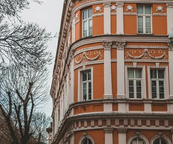 Lily's 2 By Bulgarentals - Apartament *