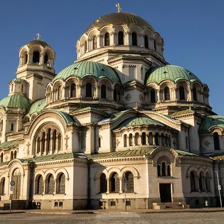 Lily's 2 By Bulgarentals - Апартамент *