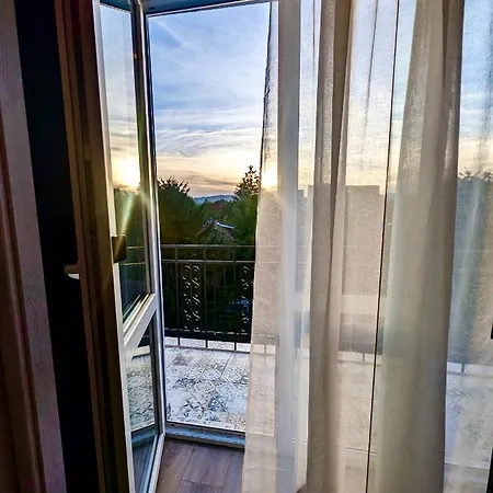 Lily's 2 By Bulgarentals - Apartment *