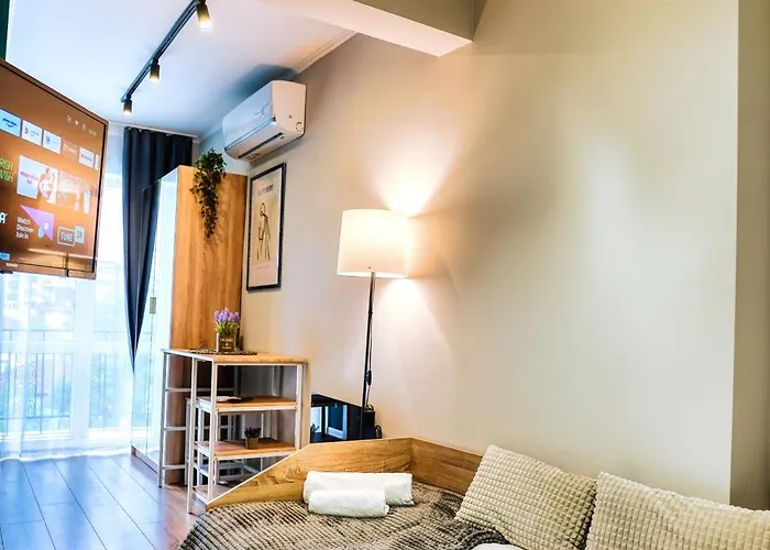 Lily's 2 By Bulgarentals - *